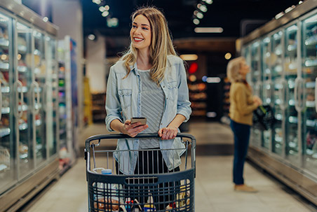 Woman-Grocery-Shopping