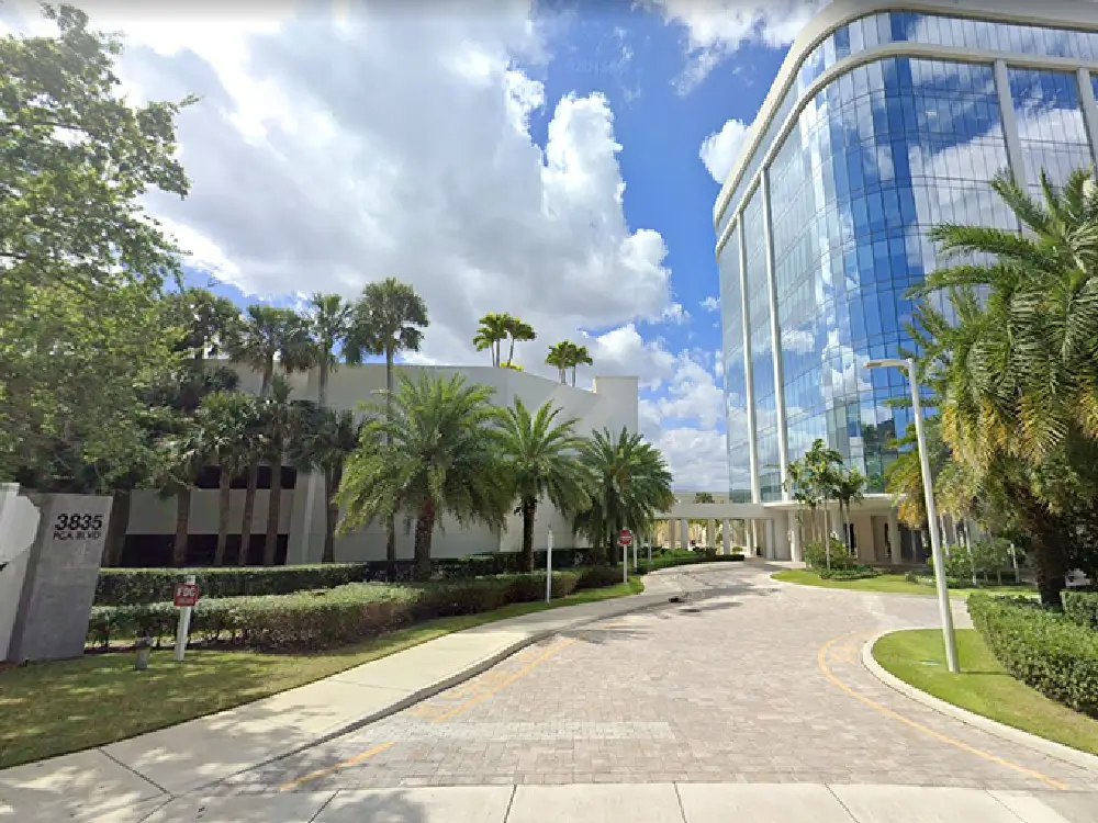 Banking-in-Palm-Beach-Gardens-Florida