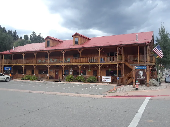 Banking in Red River